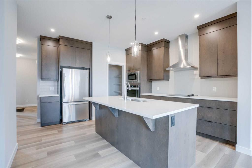 77 Calhoun Crescent Ne, Calgary, AB - Indoor Photo Showing Kitchen With Upgraded Kitchen