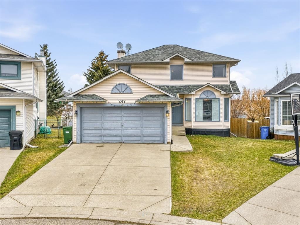 247 Hidden Valley Place Nw, Calgary, AB - Outdoor With Facade