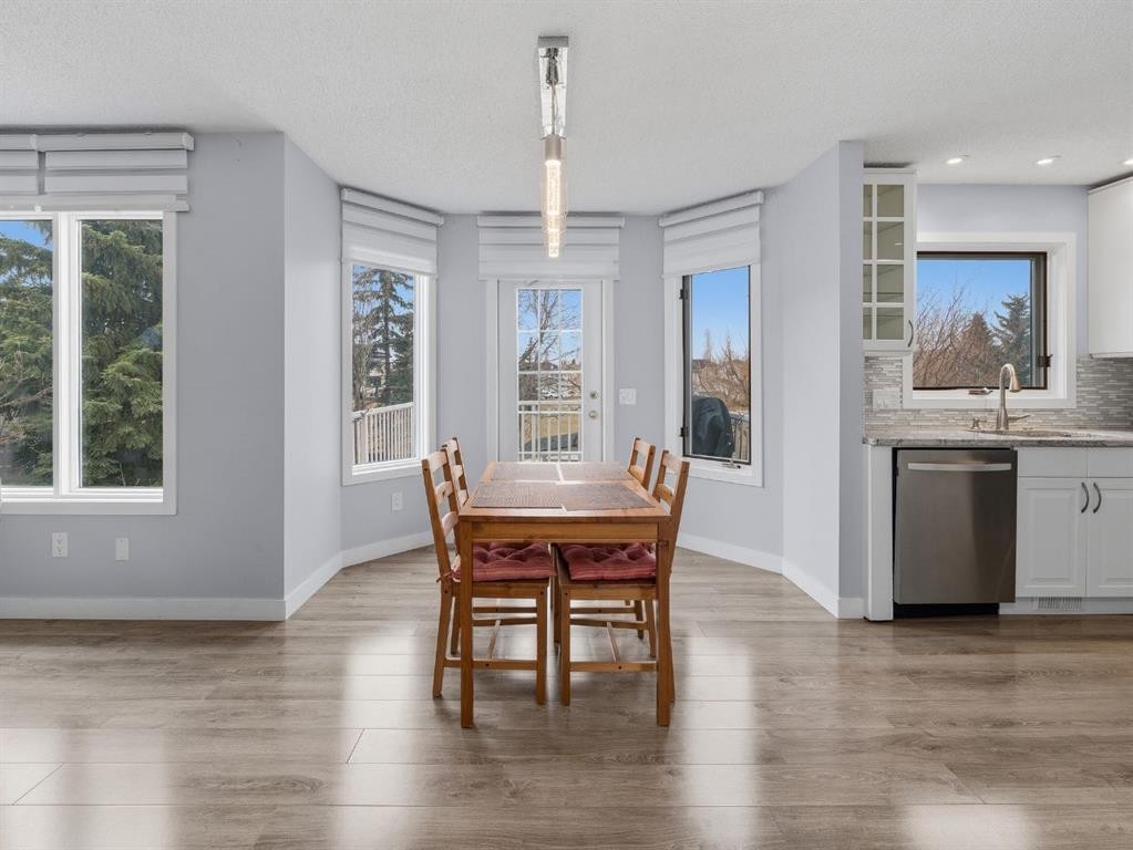 247 Hidden Valley Place Nw, Calgary, AB - Indoor Photo Showing Other Room