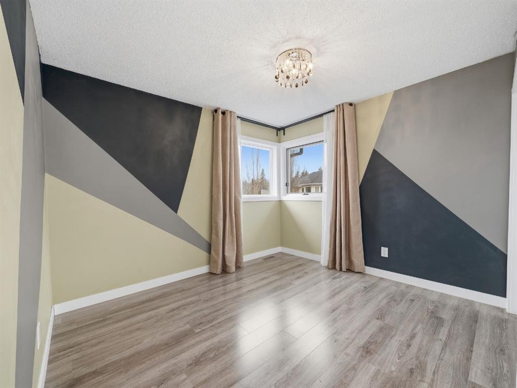 247 Hidden Valley Place Nw, Calgary, AB - Indoor Photo Showing Other Room