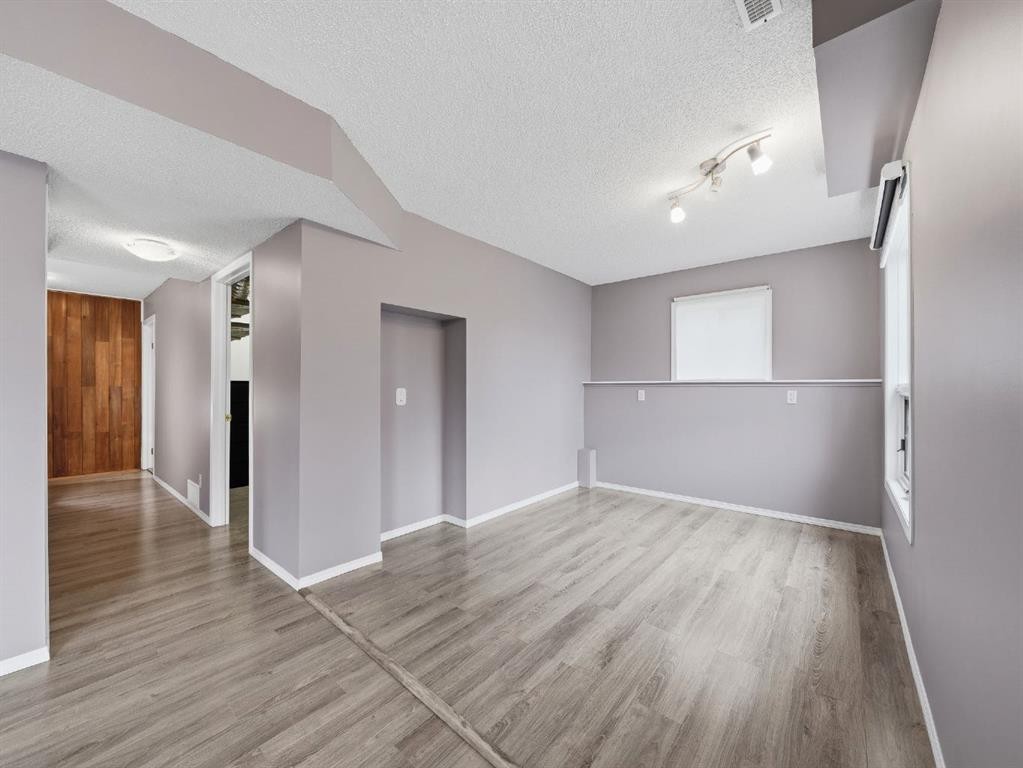 247 Hidden Valley Place Nw, Calgary, AB - Indoor Photo Showing Other Room
