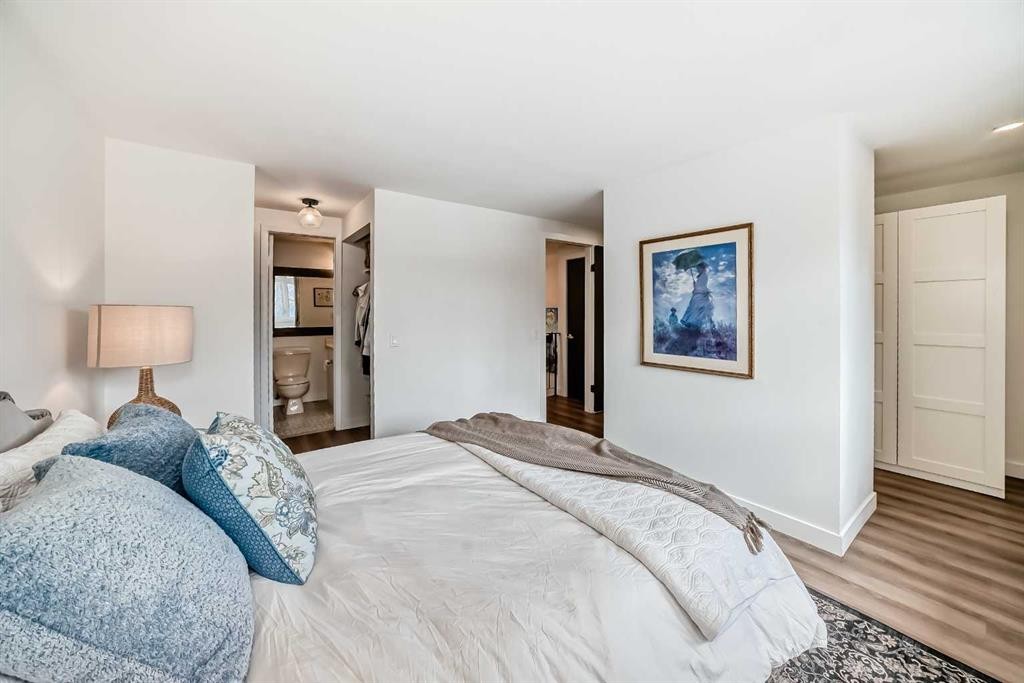 60 Point Drive Nw, Calgary, AB - Indoor Photo Showing Bedroom