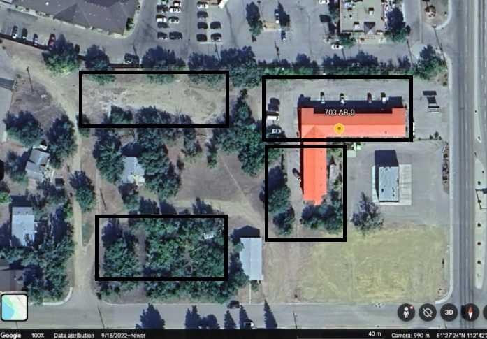 703 9 Highway South, Drumheller, AB