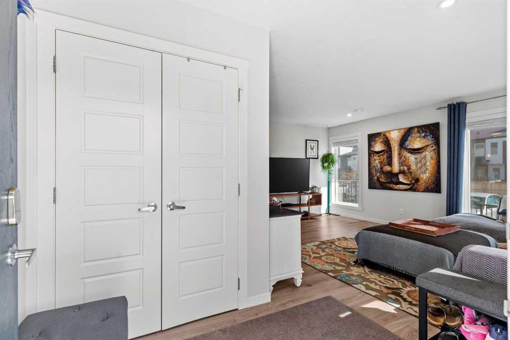 310 Seton Circle Se, Calgary, AB - Indoor