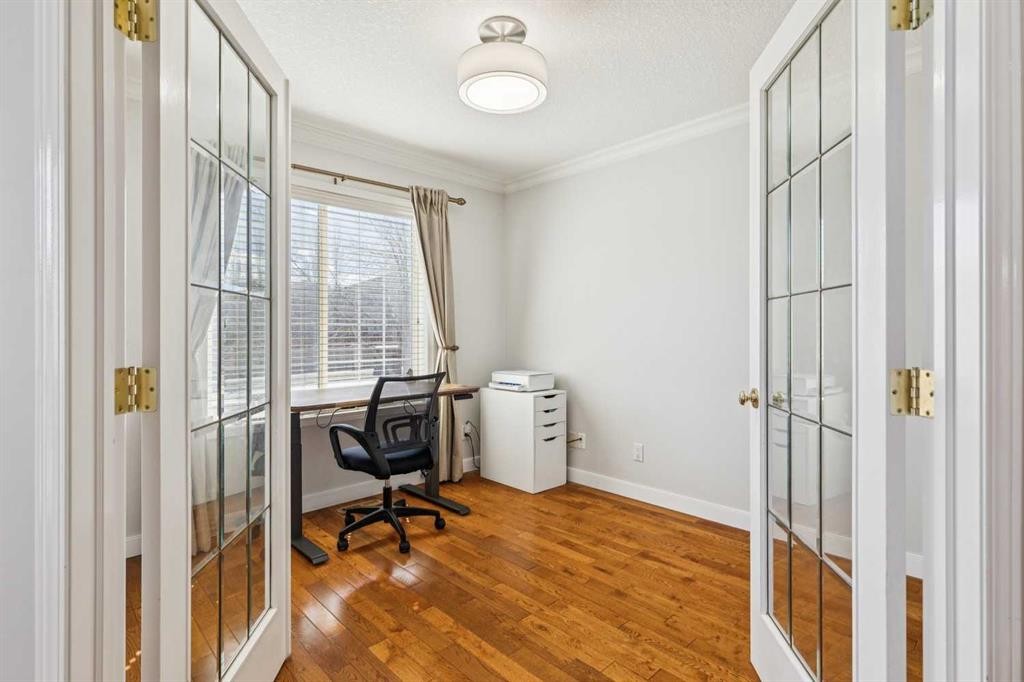 450 Wentworth Place Sw, Calgary, AB - Indoor