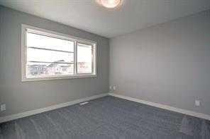 113 Cobblestone Gate Sw, Airdrie, AB - Indoor Photo Showing Other Room