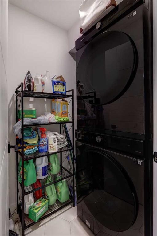 4620 30 Avenue Sw, Calgary, AB - Indoor Photo Showing Laundry Room