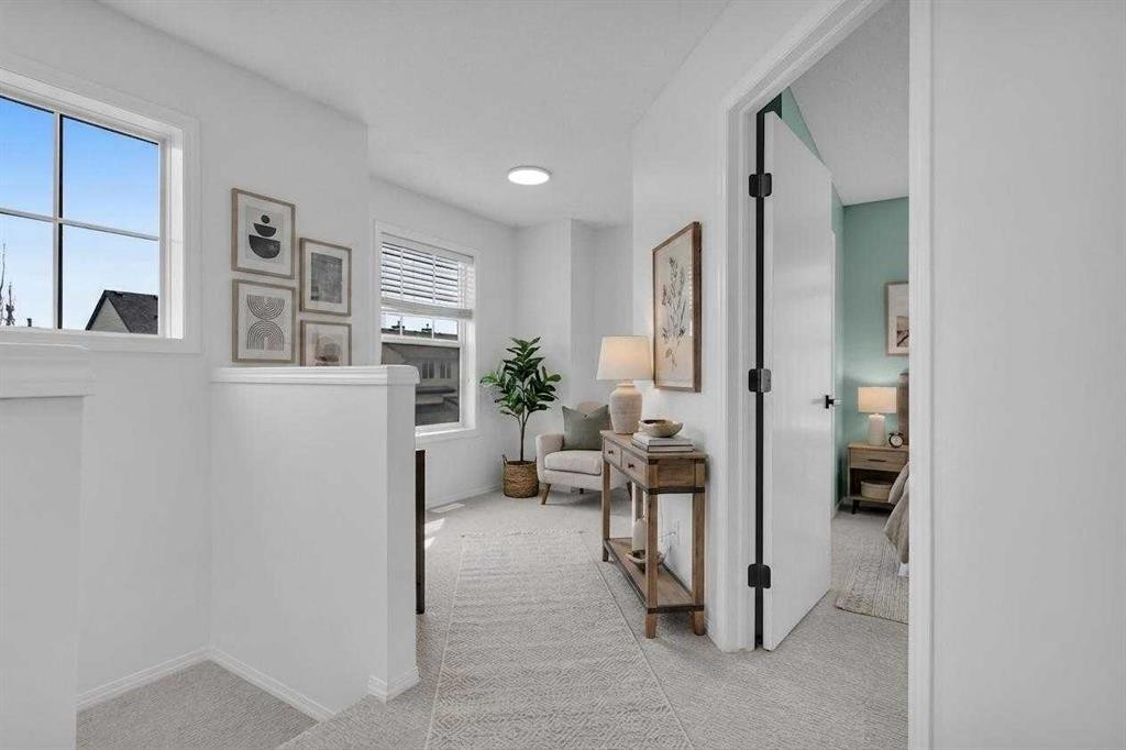 281 Elgin Gardens Se, Calgary, AB - Indoor Photo Showing Other Room