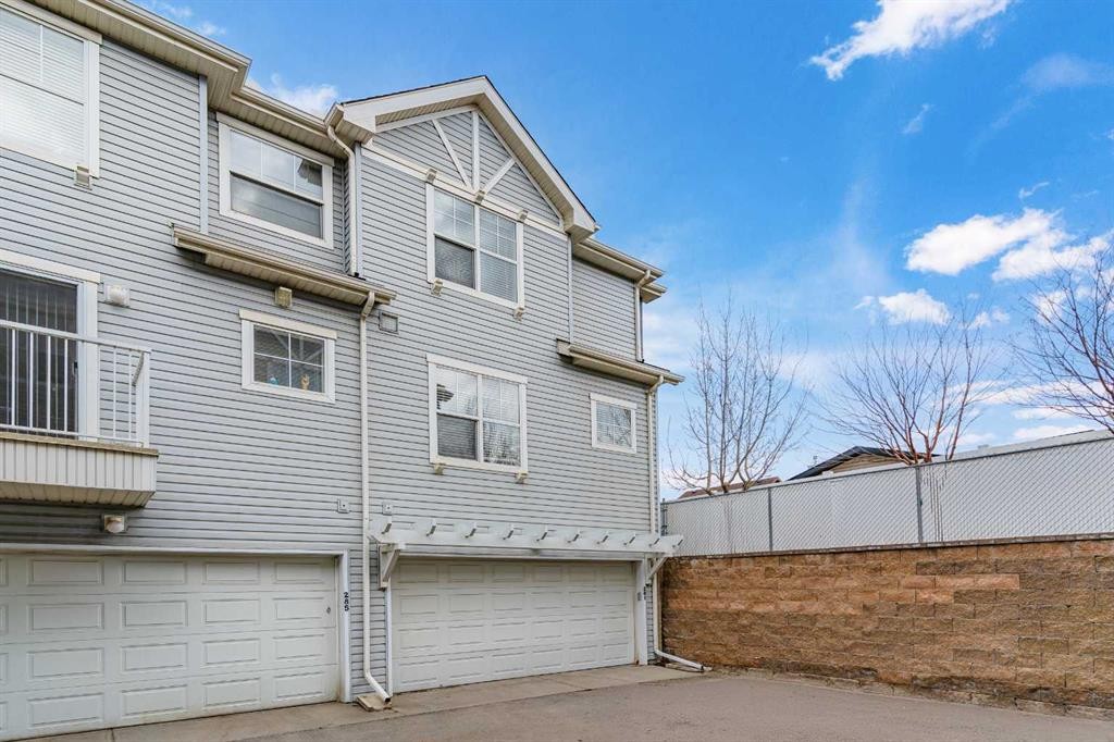 281 Elgin Gardens Se, Calgary, AB - Outdoor With Exterior