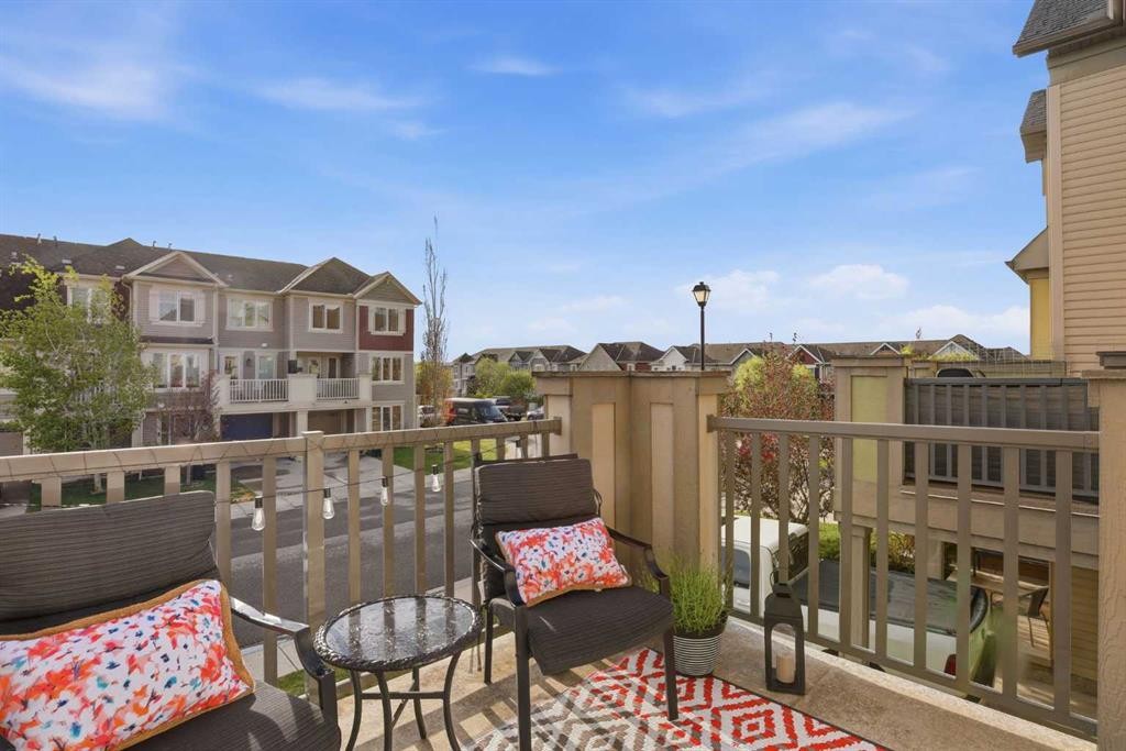 52 Windstone Green Sw, Airdrie, AB - Outdoor With Balcony With Exterior