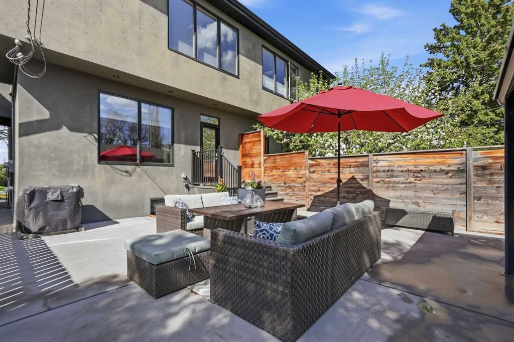 1923 49 Avenue Sw, Calgary, AB - Outdoor With Deck Patio Veranda With Exterior