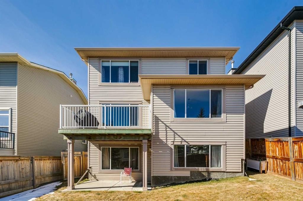 63 Westmount Circle, Okotoks, AB - Outdoor With Exterior