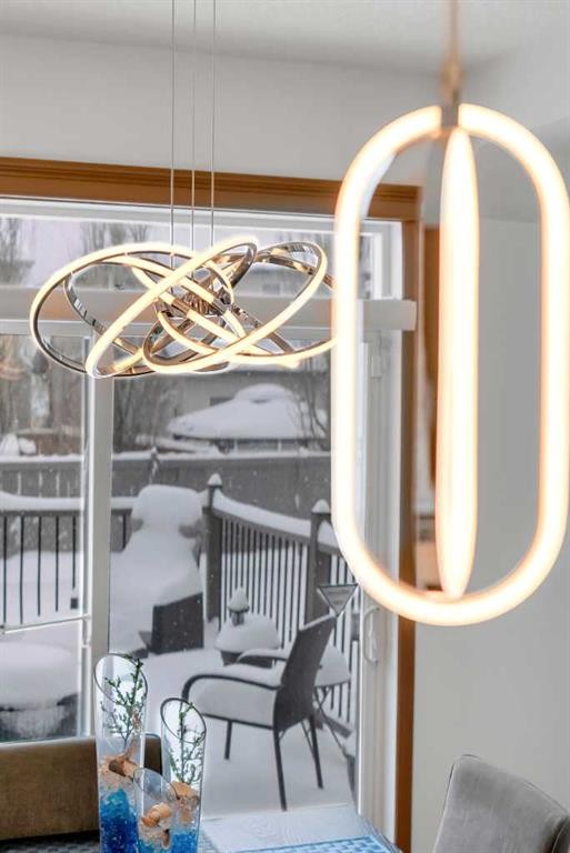 265 Bridlemeadows Common Sw, Calgary, AB -