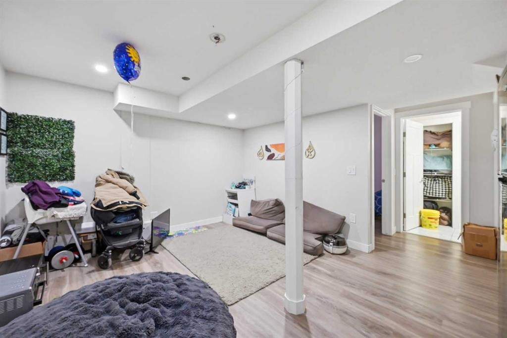 50 Saddleback Road Ne, Calgary, AB - Indoor