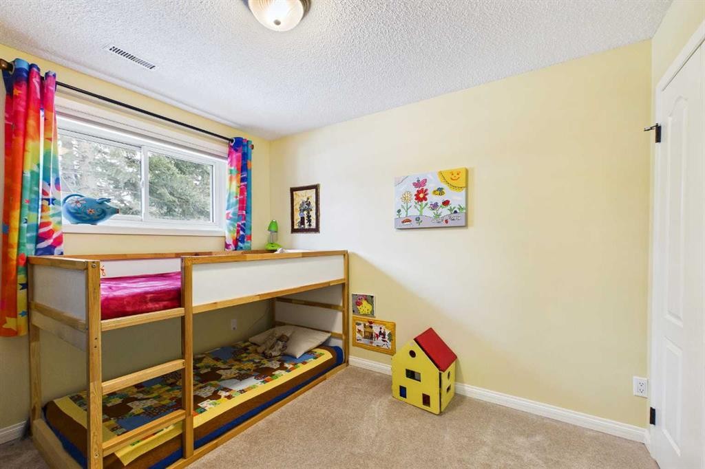 5219 Viceroy Drive Nw, Calgary, AB - Indoor