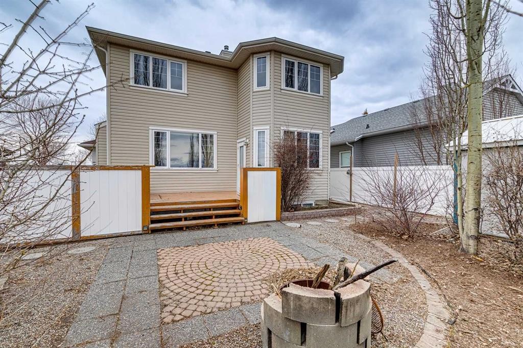 37 Cimarron Trail, Okotoks, AB - Outdoor