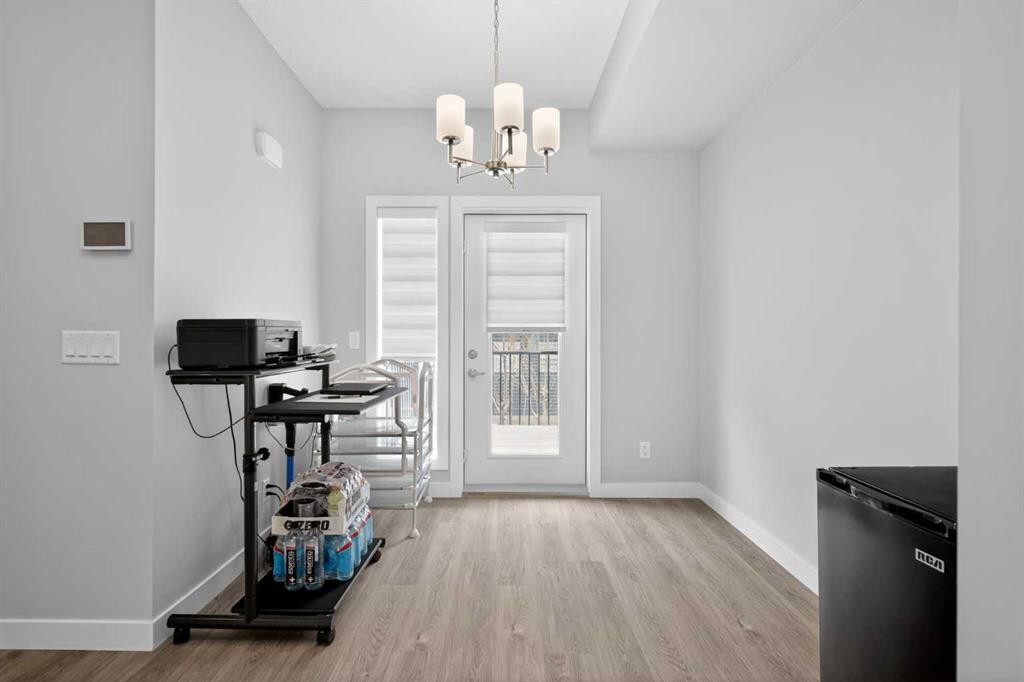 930 Sage Hill Grove Nw, Calgary, AB - Indoor