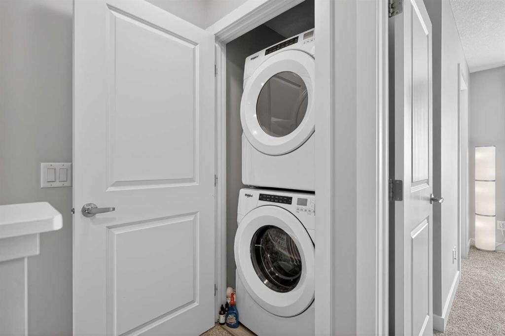 930 Sage Hill Grove Nw, Calgary, AB - Indoor Photo Showing Laundry Room