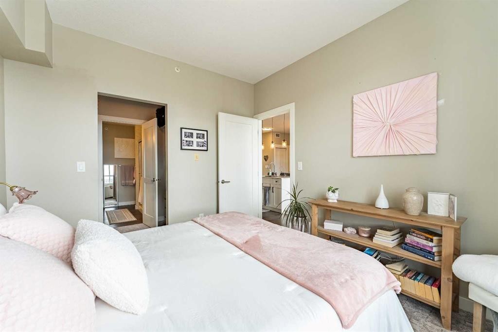 412-10 Walgrove Walk Se, Calgary, AB - Indoor Photo Showing Bedroom