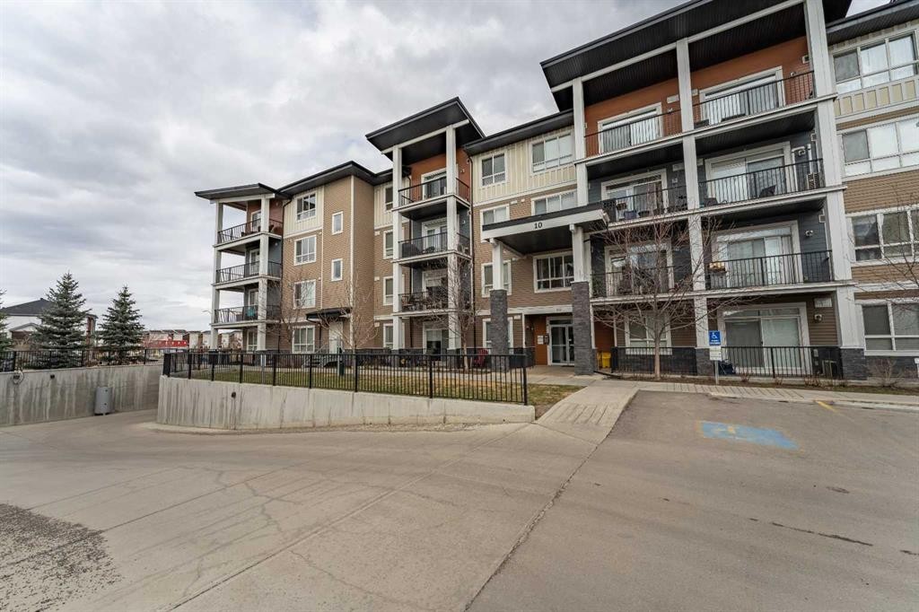 412-10 Walgrove Walk Se, Calgary, AB - Outdoor With Facade