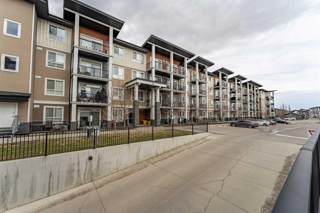 412-10 Walgrove Walk Se, Calgary, AB - Outdoor With Facade