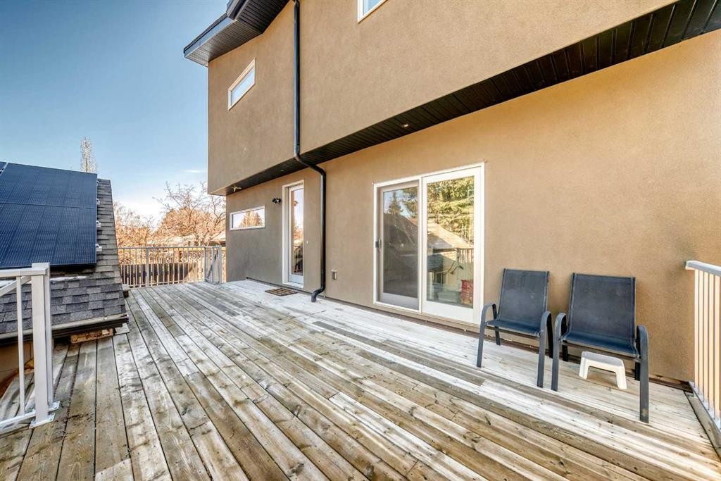 112 Hanover Road Sw, Calgary, AB - Outdoor With Deck Patio Veranda With Exterior