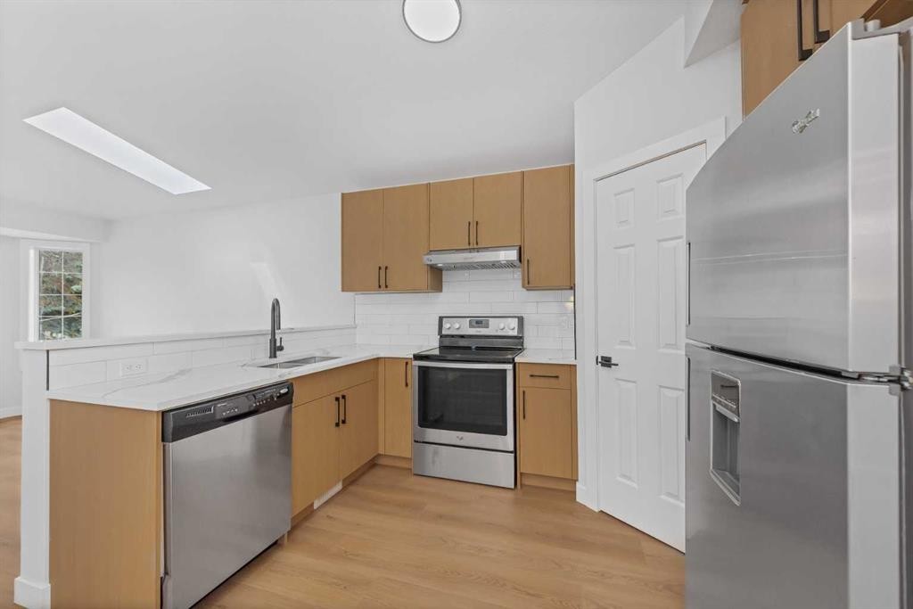 207 Coral Springs Circle Ne, Calgary, AB