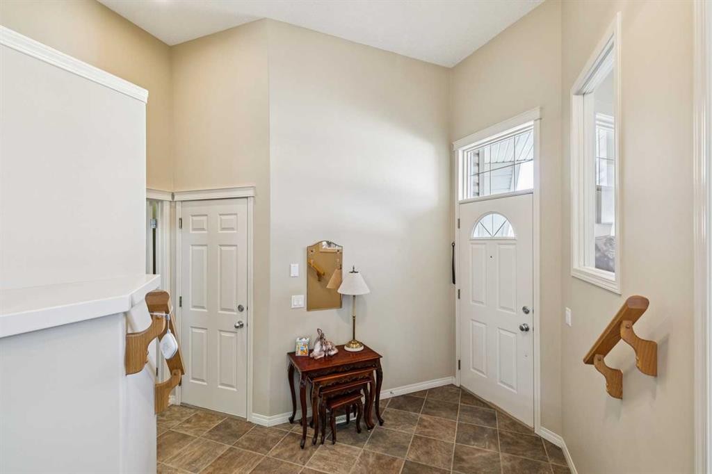 19 Wentworth Gardens Sw, Calgary, AB - Indoor Photo Showing Other Room