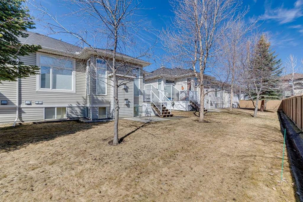 19 Wentworth Gardens Sw, Calgary, AB - Outdoor