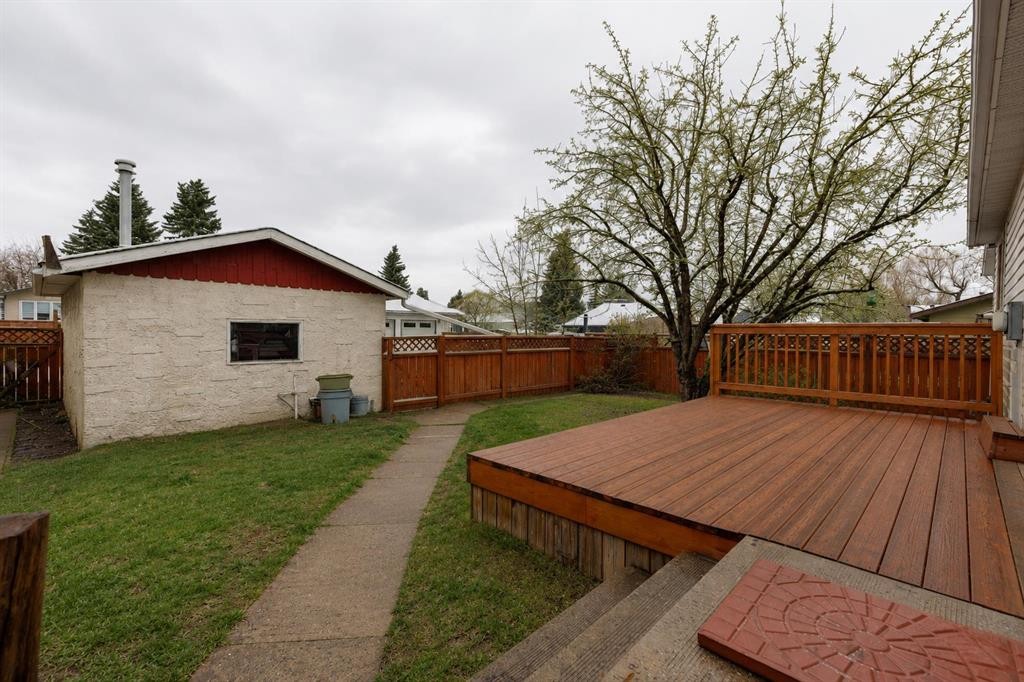 41 Alpine Crescent Se, Airdrie, AB - Outdoor