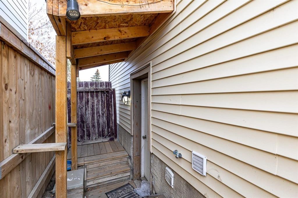 13 Martindale Boulevard Ne, Calgary, AB - Outdoor