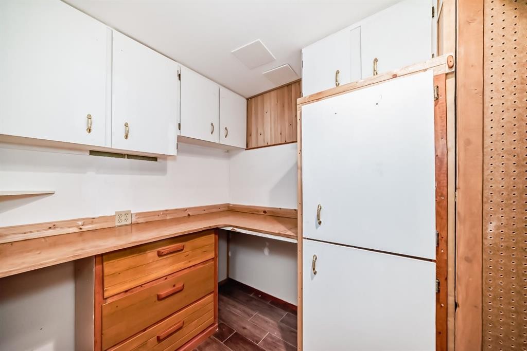 255 Falshire Way Ne, Calgary, AB - Indoor