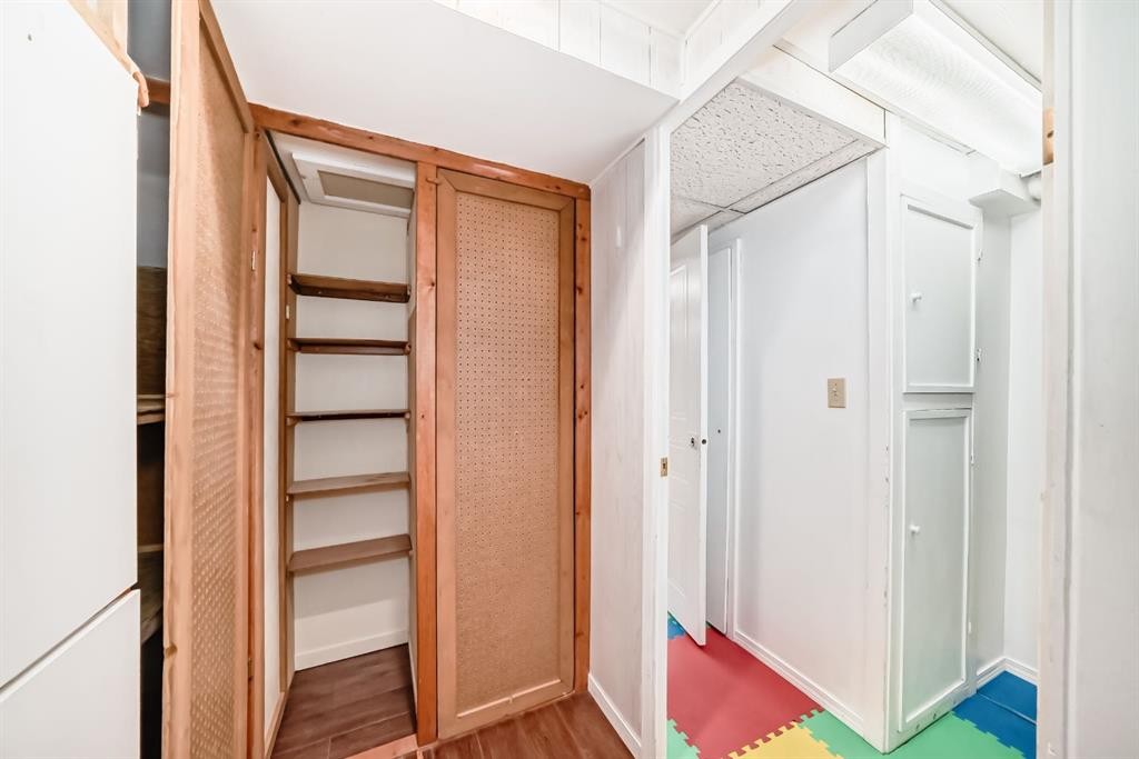 255 Falshire Way Ne, Calgary, AB - Indoor Photo Showing Other Room