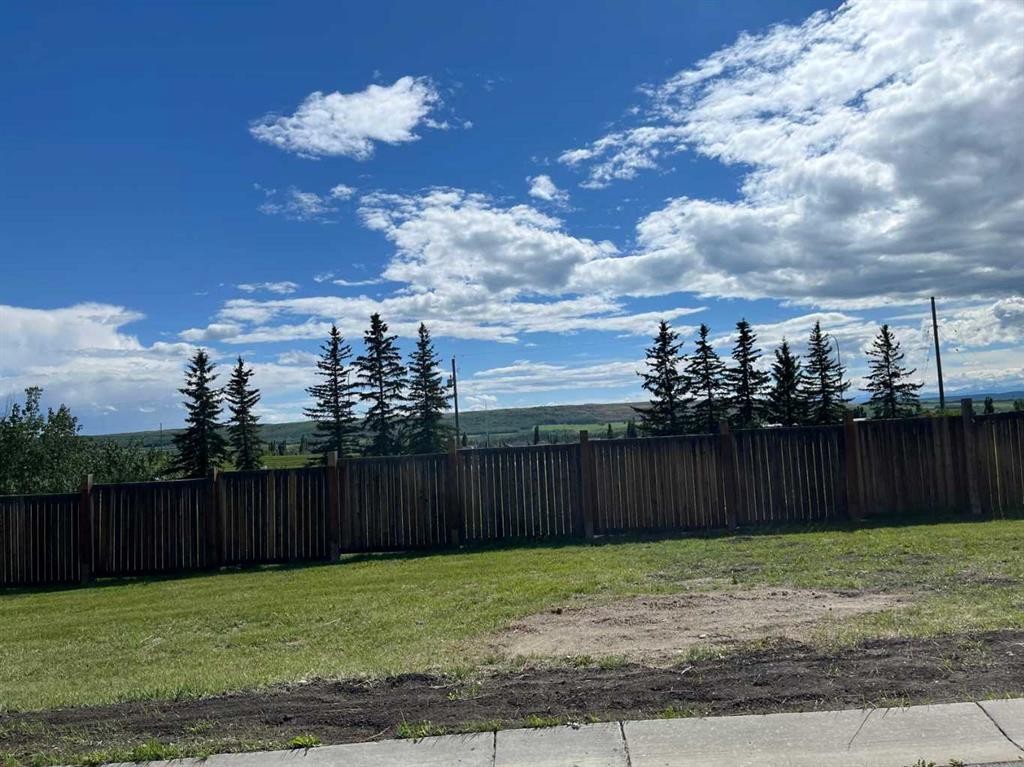 12-3622 85 Street Sw, Calgary, AB