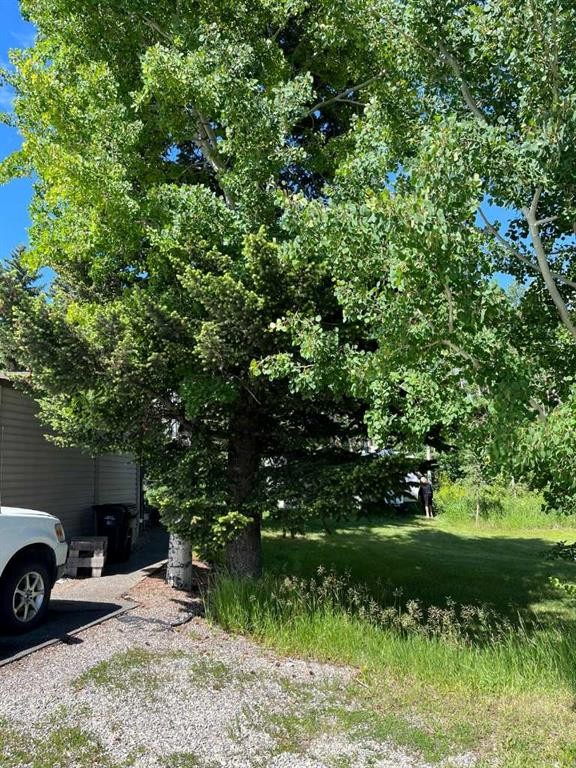 12-3622 85 Street Sw, Calgary, AB