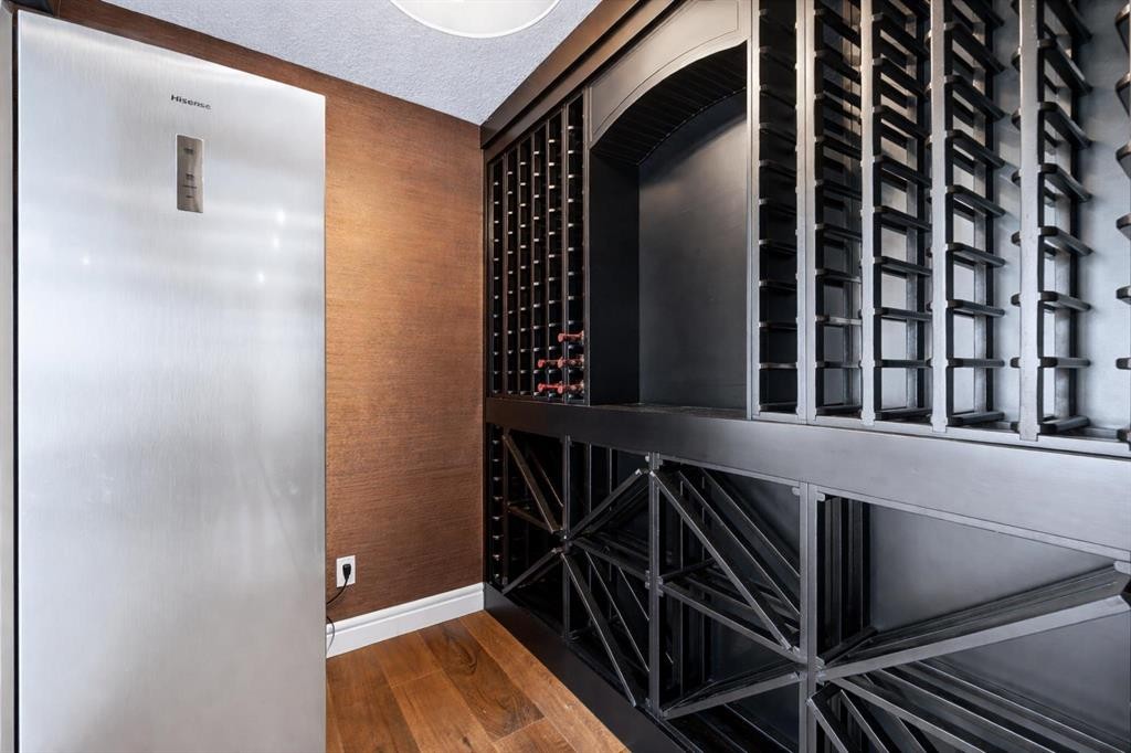 33 Waters Edge Drive, Heritage Pointe, AB - Indoor
