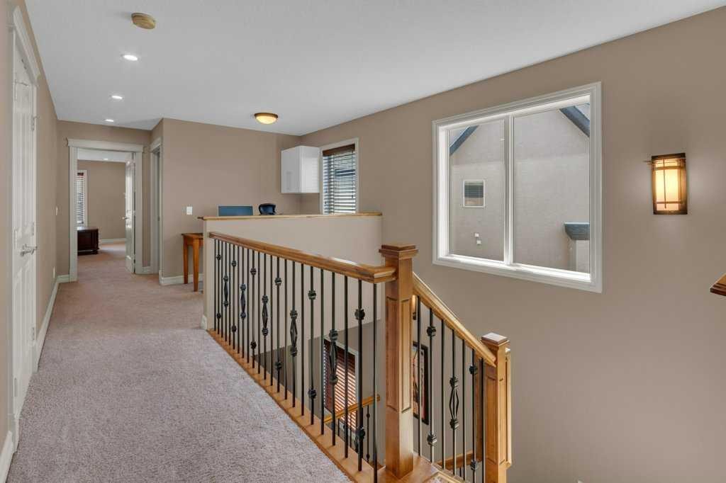 44 Mahogany Rise Se, Calgary, AB - Indoor Photo Showing Other Room