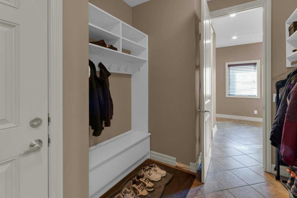 44 Mahogany Rise Se, Calgary, AB - Indoor