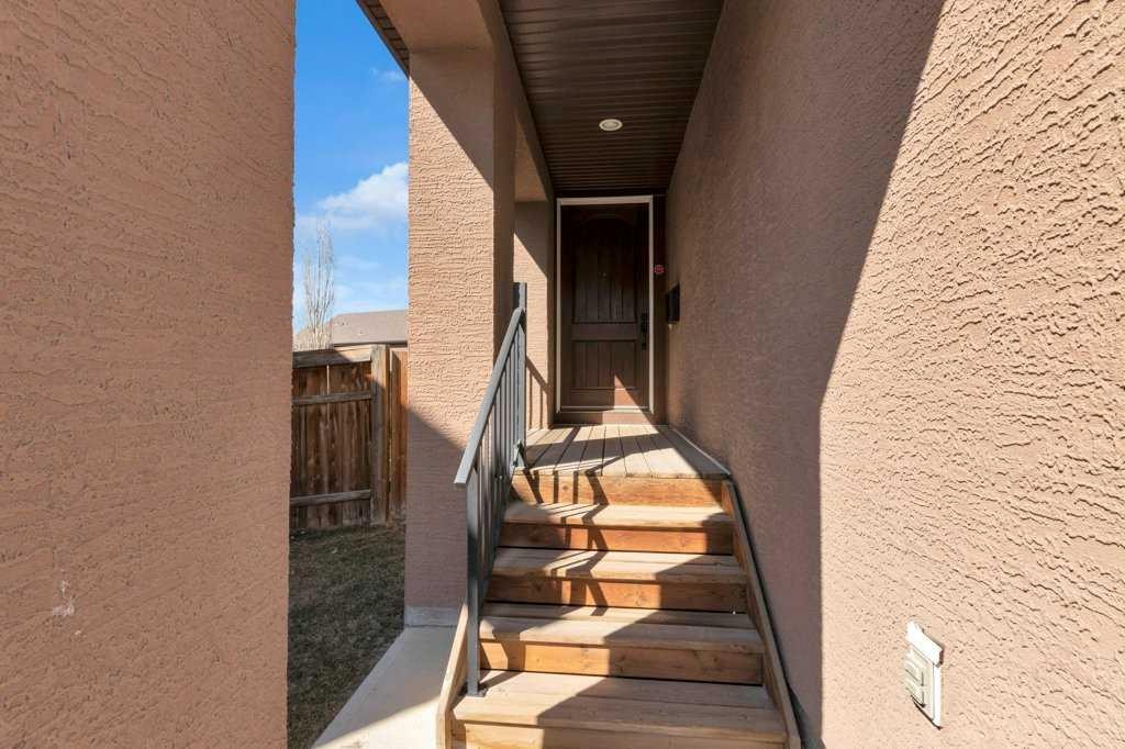 44 Mahogany Rise Se, Calgary, AB - Outdoor With Exterior
