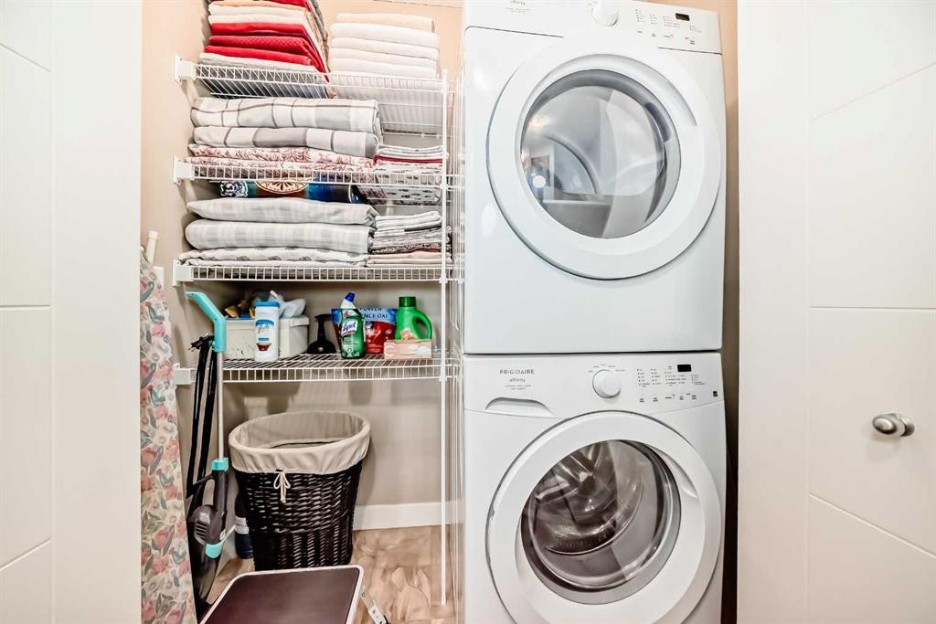 222 Redstone View Ne, Calgary, AB - Indoor Photo Showing Laundry Room