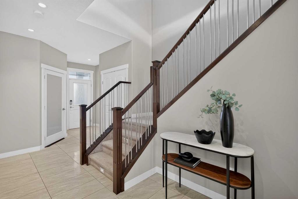 26 Sage Meadows Way Nw, Calgary, AB - Indoor Photo Showing Other Room