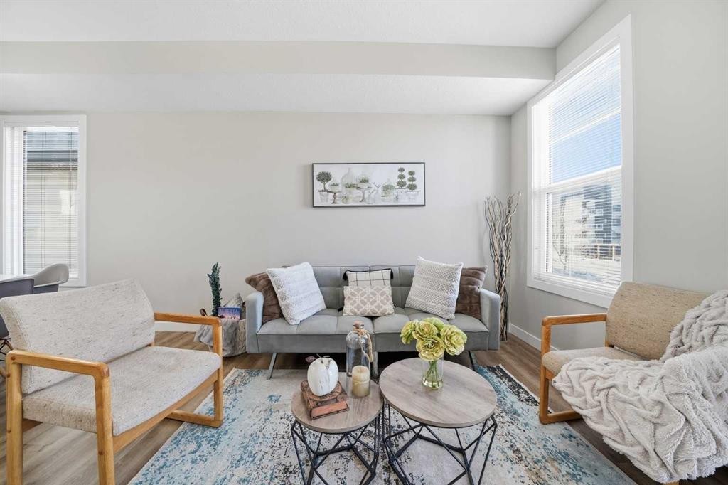 4135 Seton Drive Se, Calgary, AB - Indoor Photo Showing Living Room