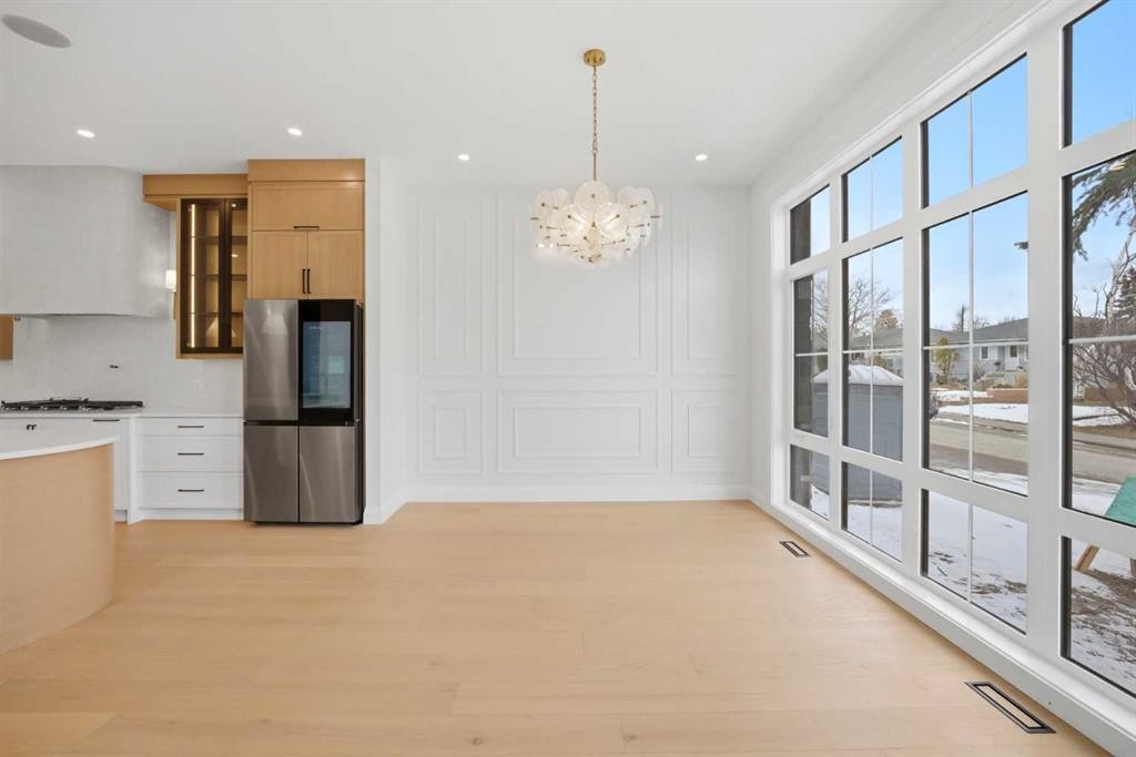 1529 18 Avenue Nw, Calgary, AB - Indoor