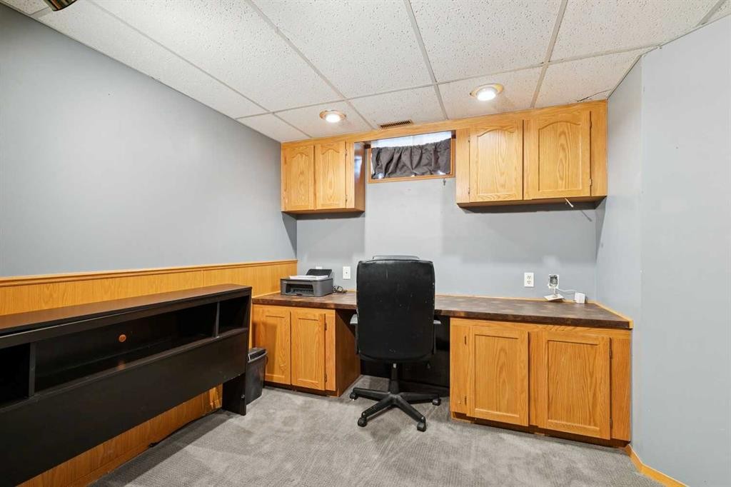 13811 Deer Run Boulevard Se, Calgary, AB - Indoor