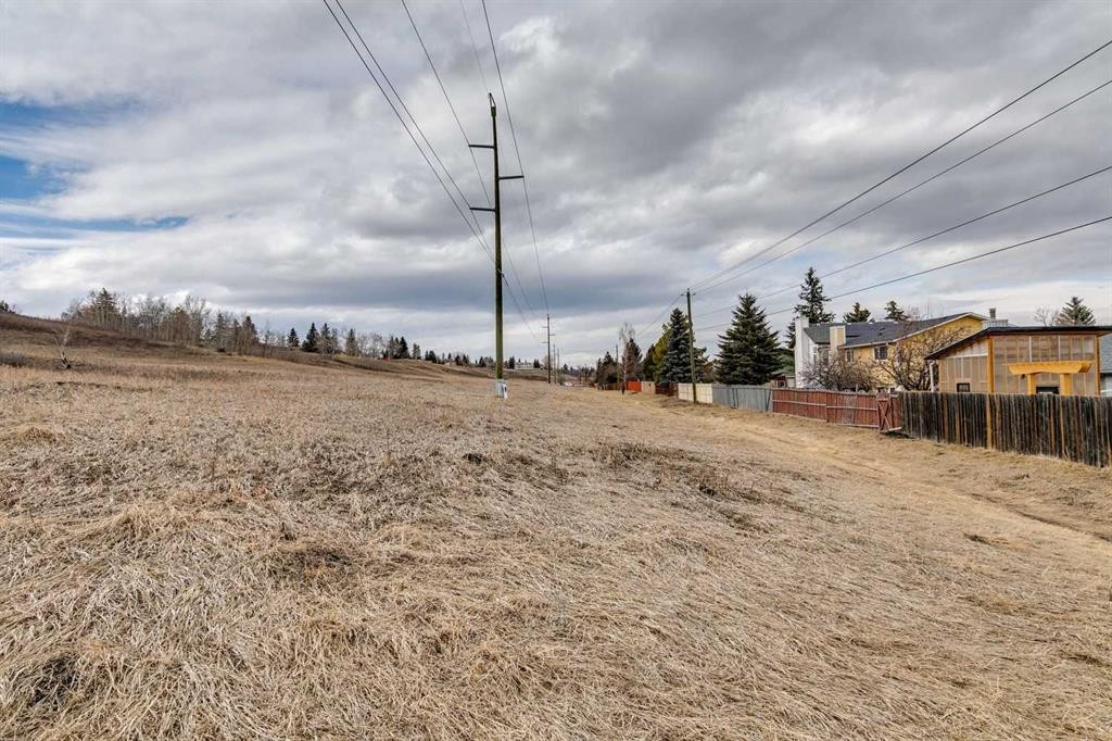 13811 Deer Run Boulevard Se, Calgary, AB - Outdoor With View
