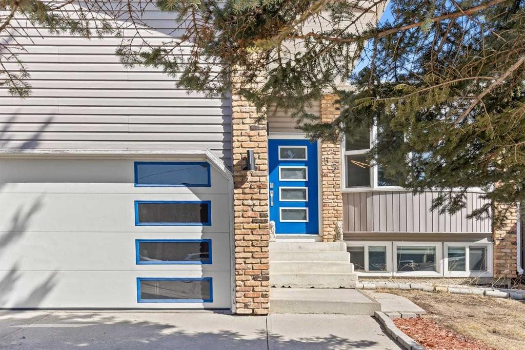 55 Whitehaven Crescent Ne, Calgary, AB - Outdoor With Facade