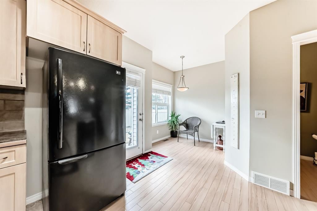 111 Ranch Ridge Meadow, Strathmore, AB - Indoor