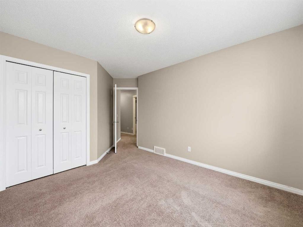 32 Panatella Parade Nw, Calgary, AB - Indoor
