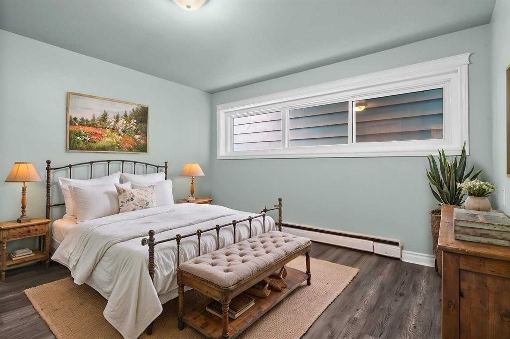 67 Hooke Road Sw, Calgary, AB - Indoor Photo Showing Bedroom