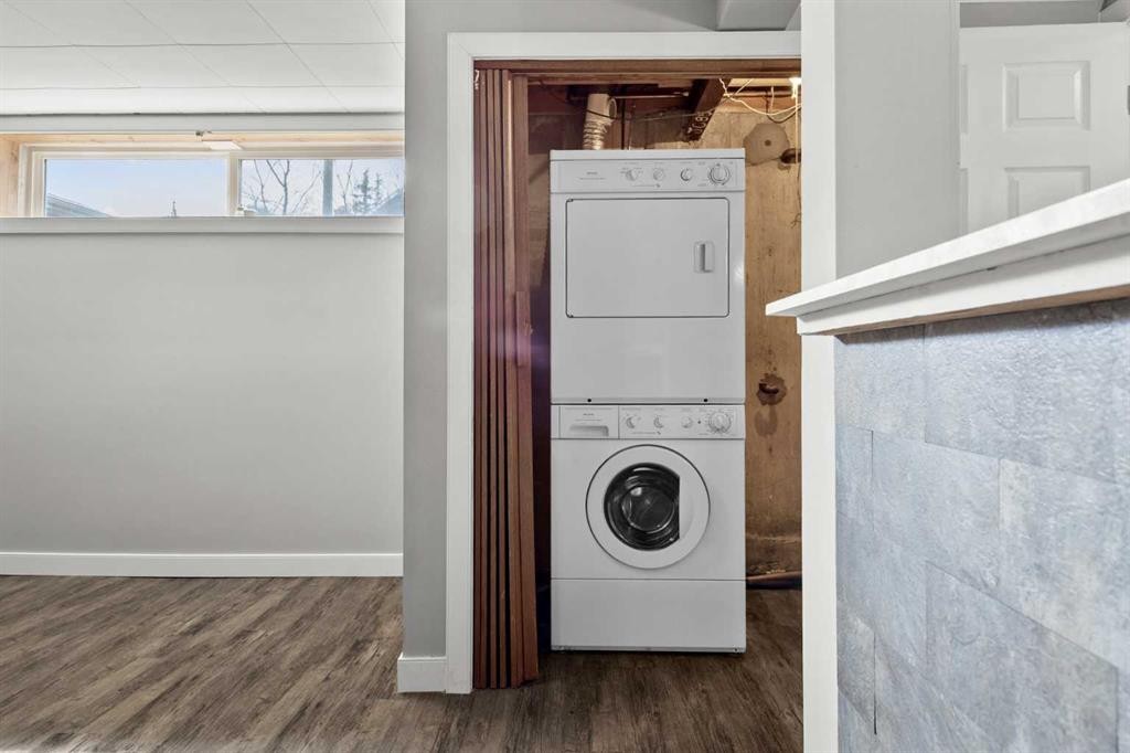 67 Hooke Road Sw, Calgary, AB - Indoor Photo Showing Laundry Room